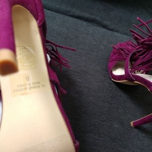 Burgundy sexy pumps